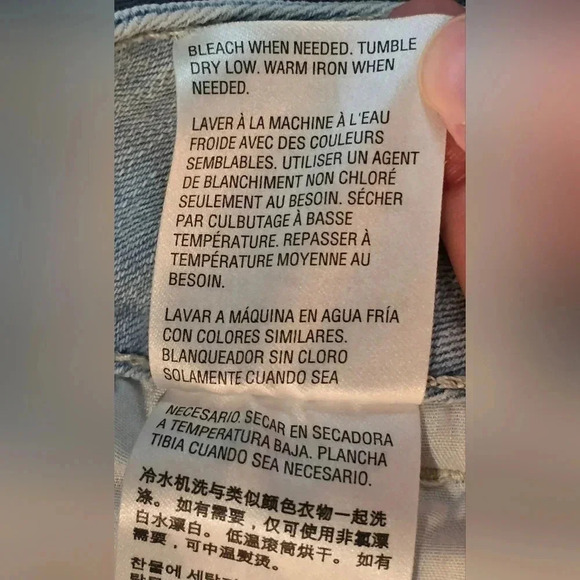 Style & Co., Size 10, Light Wash High Cuffed Capris - Picture 12 of 14